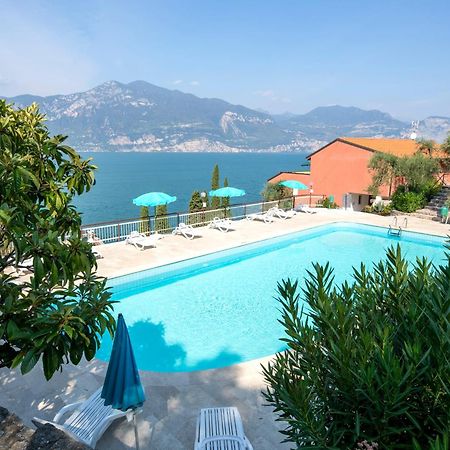 Residence Castelli Brenzone sul Garda Eksteriør bilde