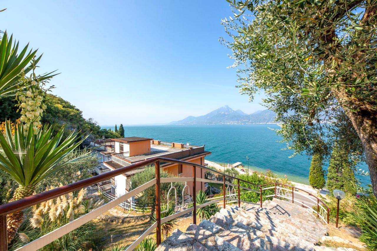 Residence Castelli Brenzone sul Garda Eksteriør bilde