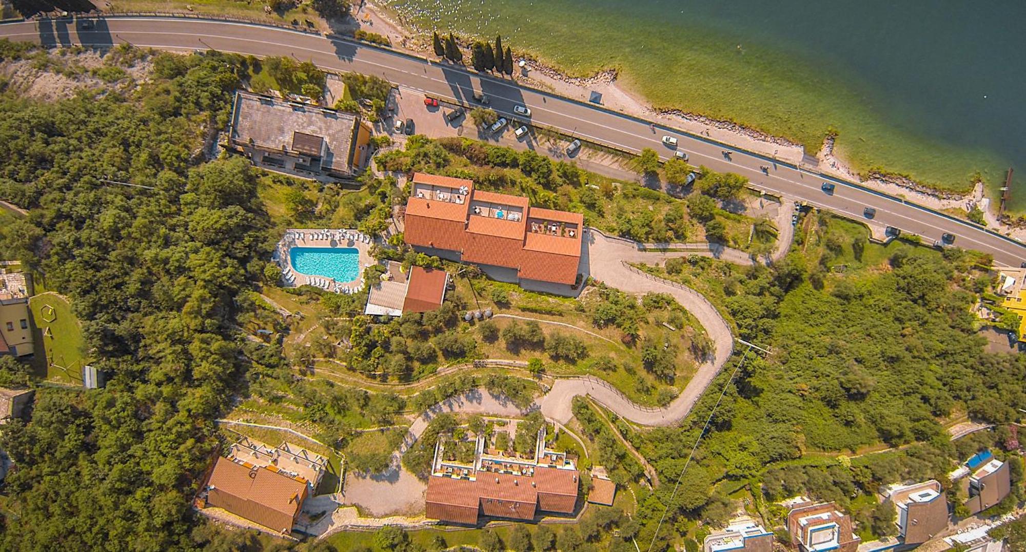 Residence Castelli Brenzone sul Garda Eksteriør bilde