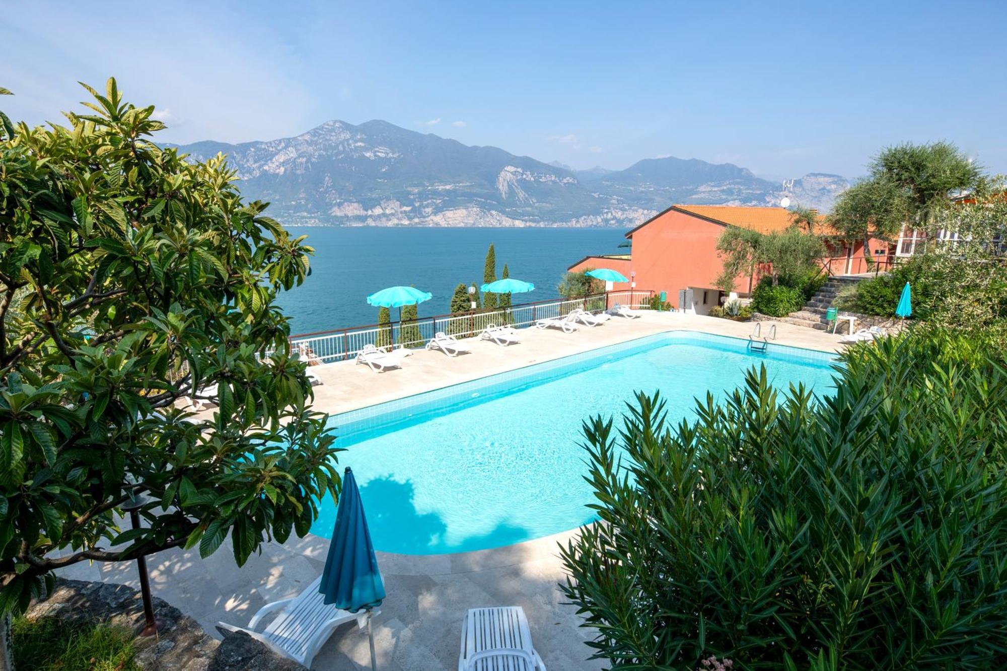 Residence Castelli Brenzone sul Garda Eksteriør bilde