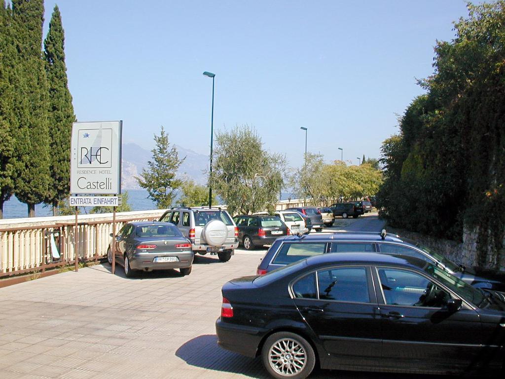 Residence Castelli Brenzone sul Garda Eksteriør bilde