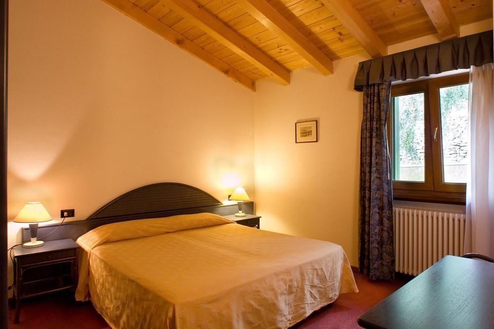 Residence Castelli Brenzone sul Garda Eksteriør bilde